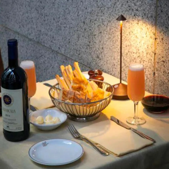 Wireless Spikelight - Waterproof & Dimmable Cordless Lighting