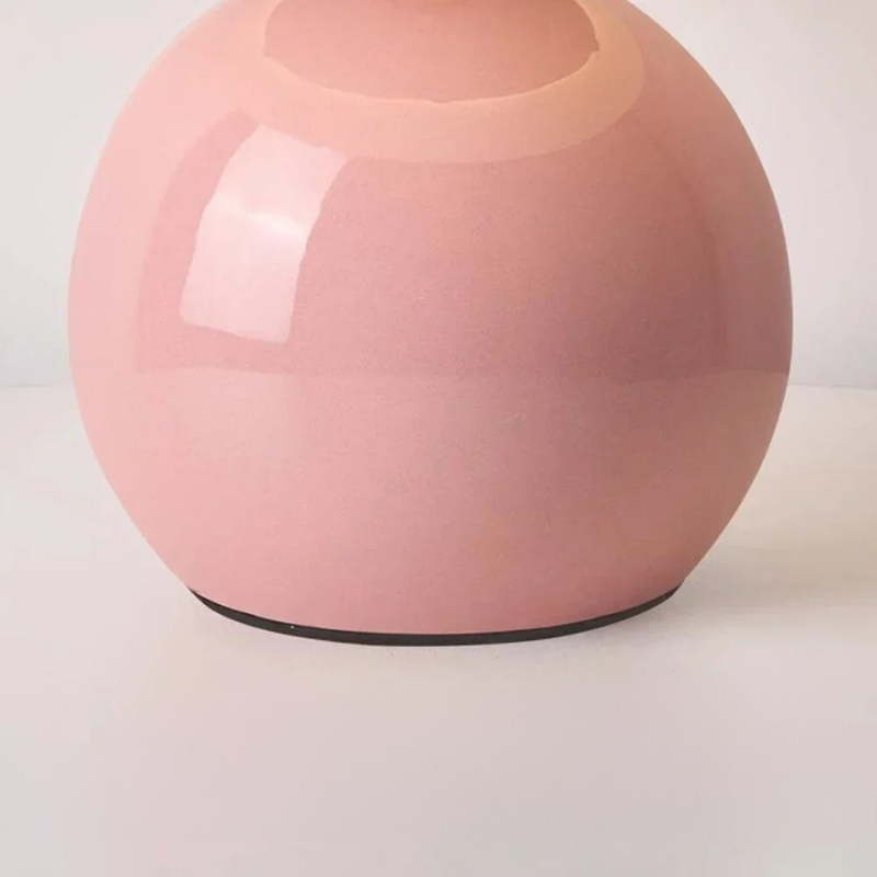 Elegant Cream Table Lamp – Atmospheric Lighting for Your Home