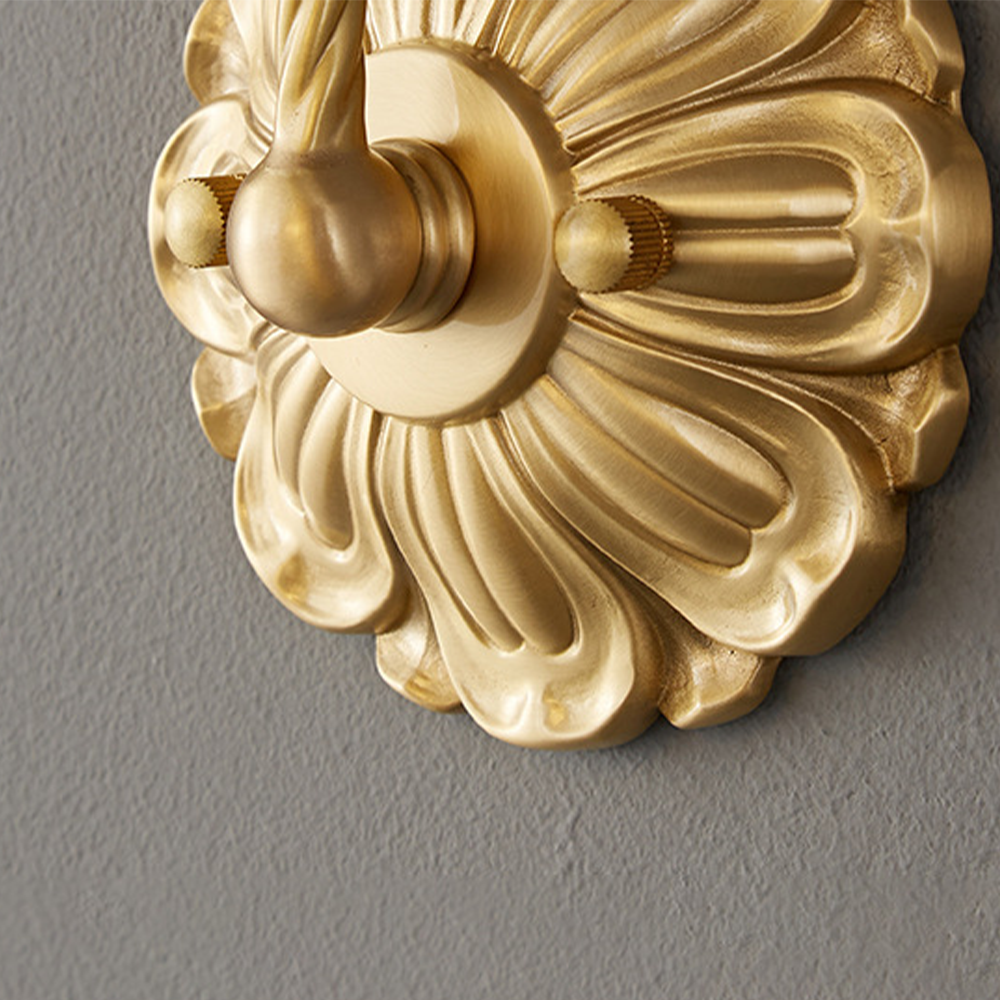 VintageGlow – Retro Glass Wall Lamp for Ambiance