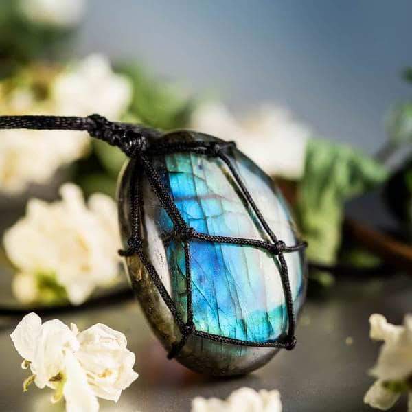 Aris DragonHeart Necklace – Mystic Labradorite Jewelry