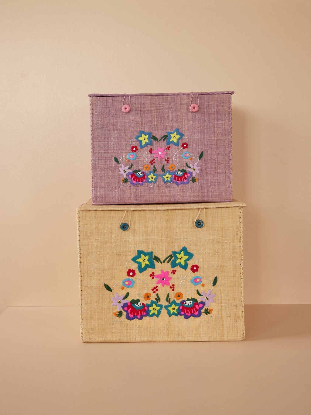 RaffiaChic - Handmade Storage Basket in Natural Design