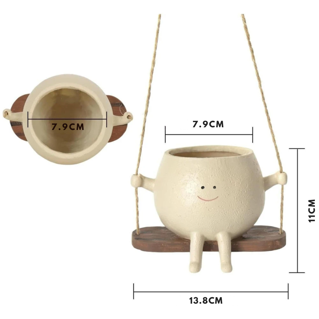 GreenOasis - Elegant Hanging Planter for a Serene Atmosphere