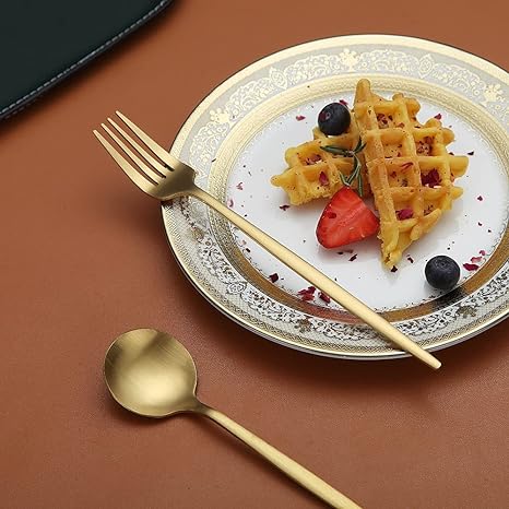 Minimalist Luxury Cutlery Set – 20-Piece, Titanium & Stainless Steel