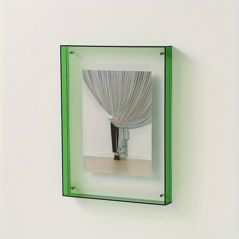 AcrylicFrame – Minimalist Photo Frame for Artworks