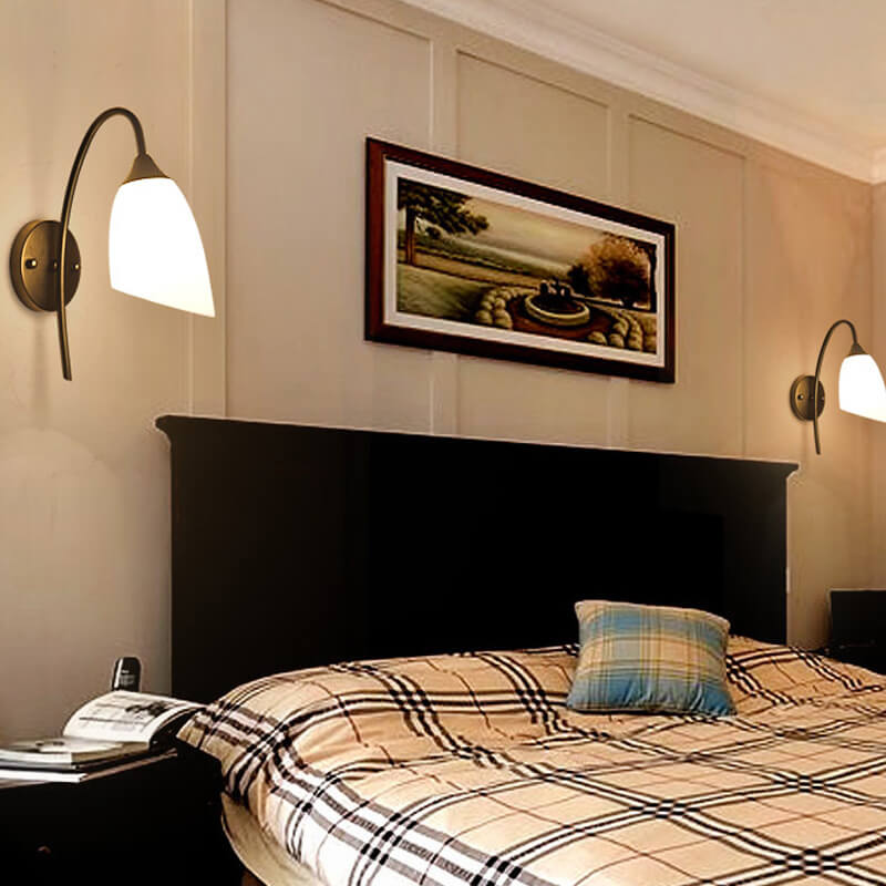 GloeiGlow – Modern Bell-Shaped Wall Light with Adjustable Arm