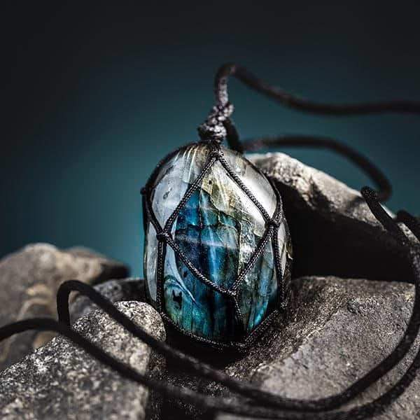 Aris DragonHeart Necklace – Mystic Labradorite Jewelry