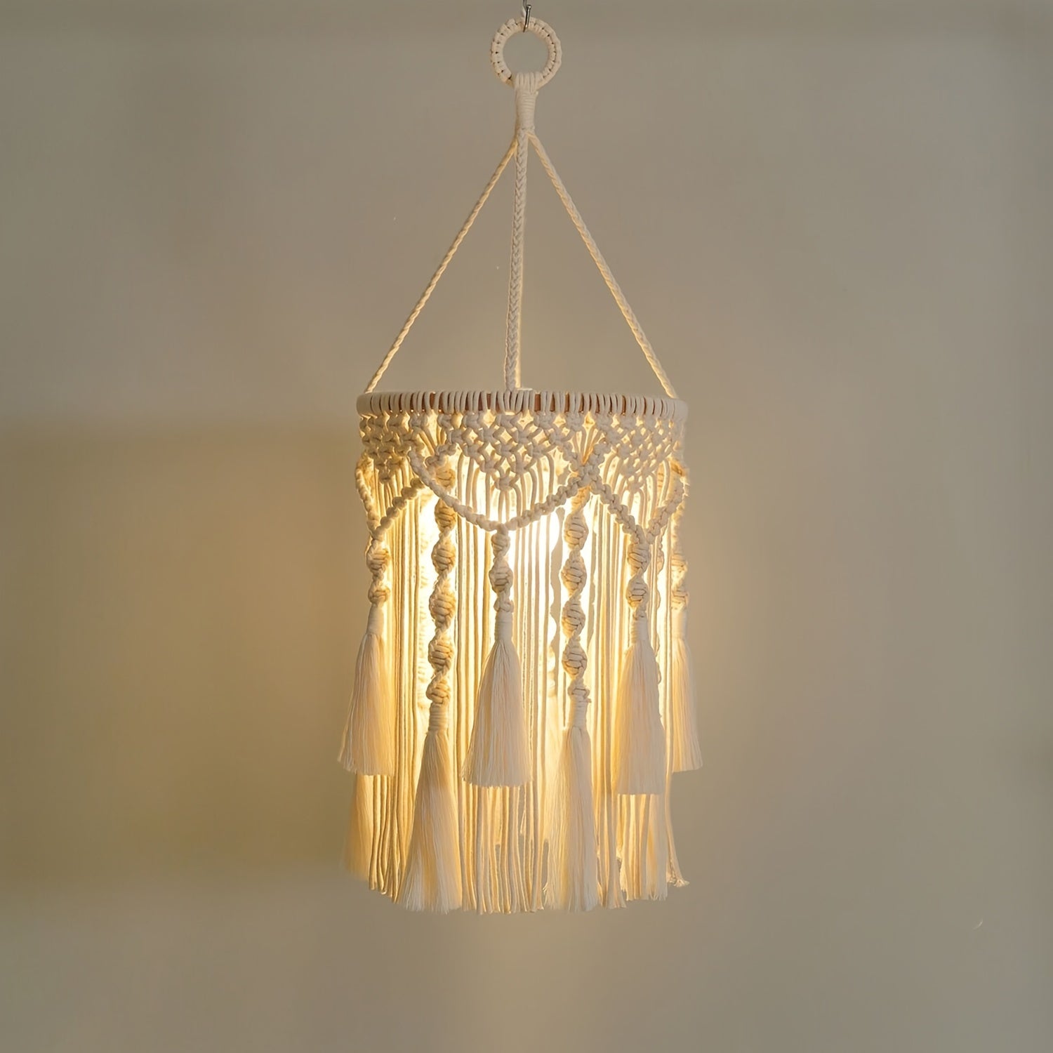 BohoTwist Pendant - Hand-Woven Lampshade with Tassels