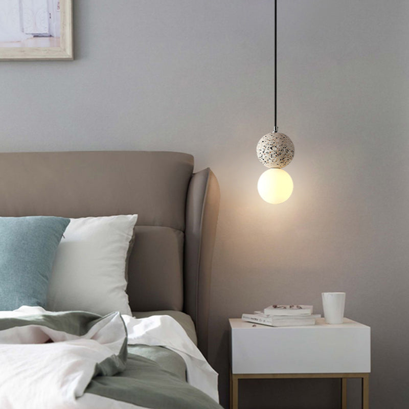 Aurora Glow - Luxury LED Pendant Light in Black/White