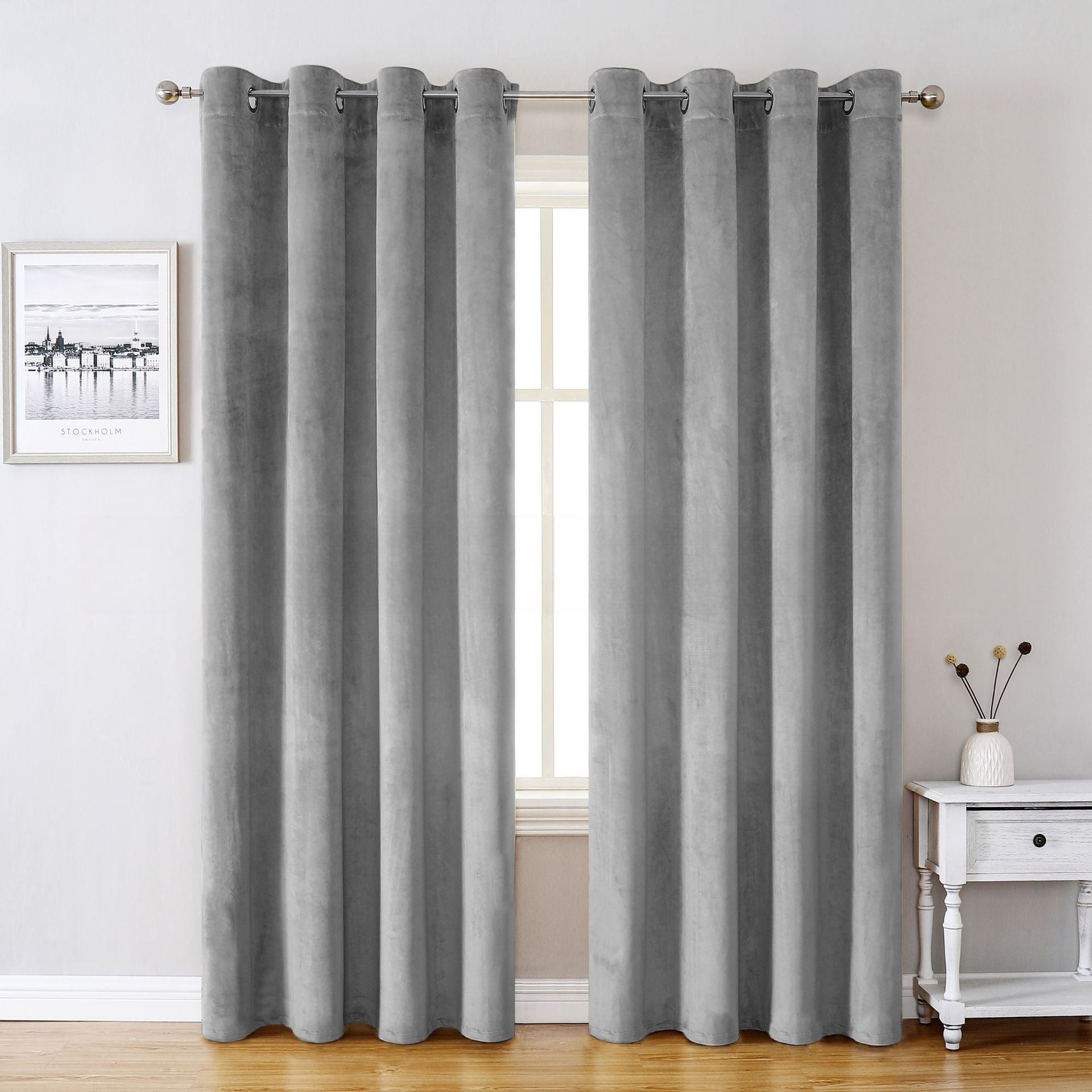 VelvetEase Curtains - Luxurious Thermal Velvet for Optimal Comfort