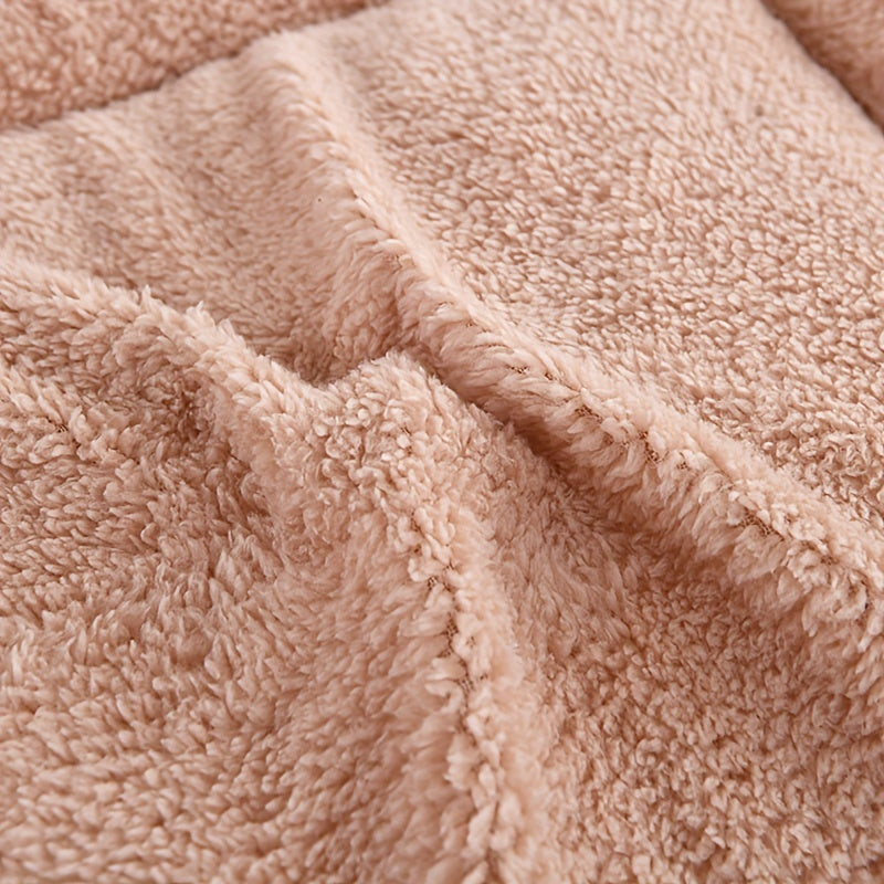 CozySoft - Luxury Fleece Blanket for All Seasons