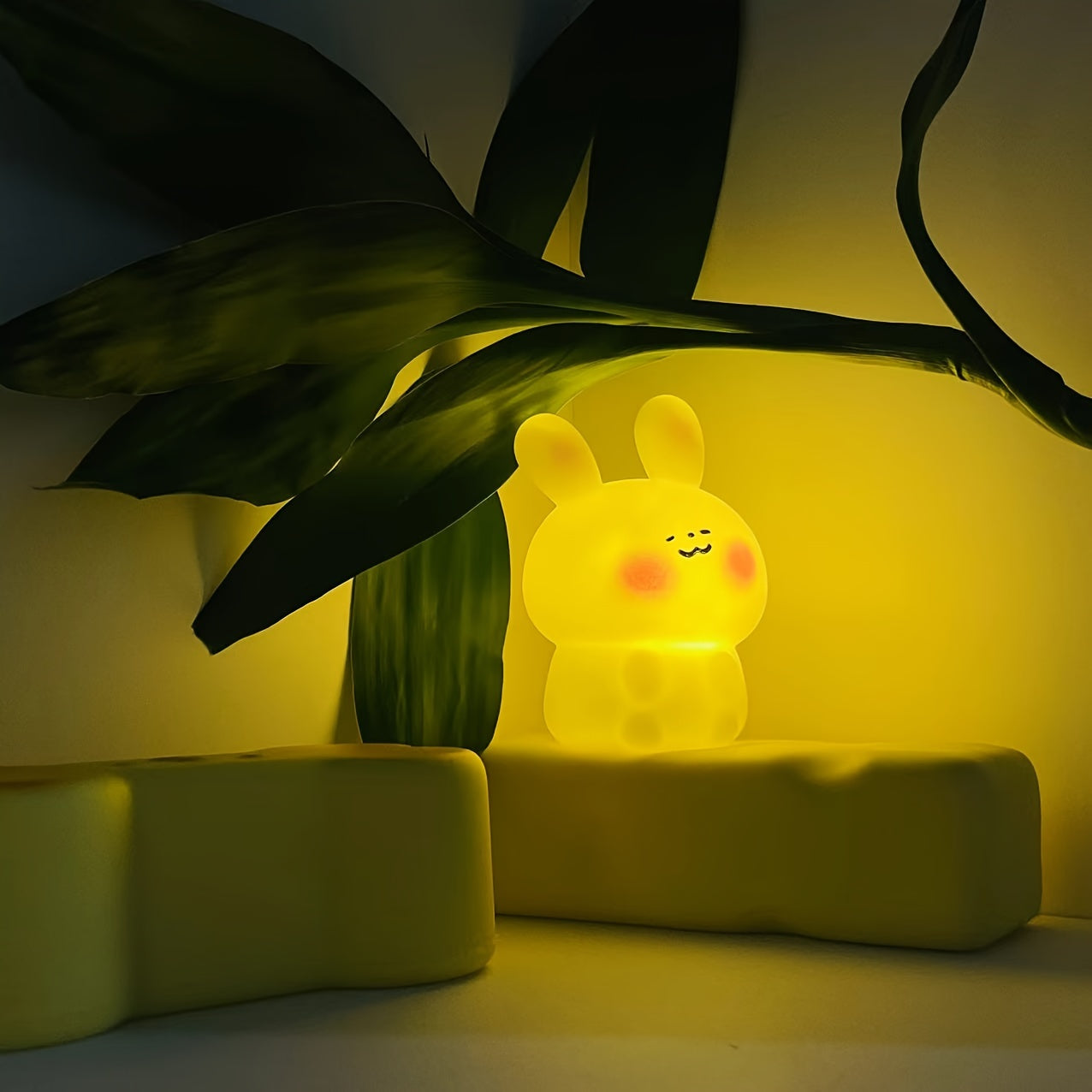 GlowDeco – Stylish Wireless Night Lighting