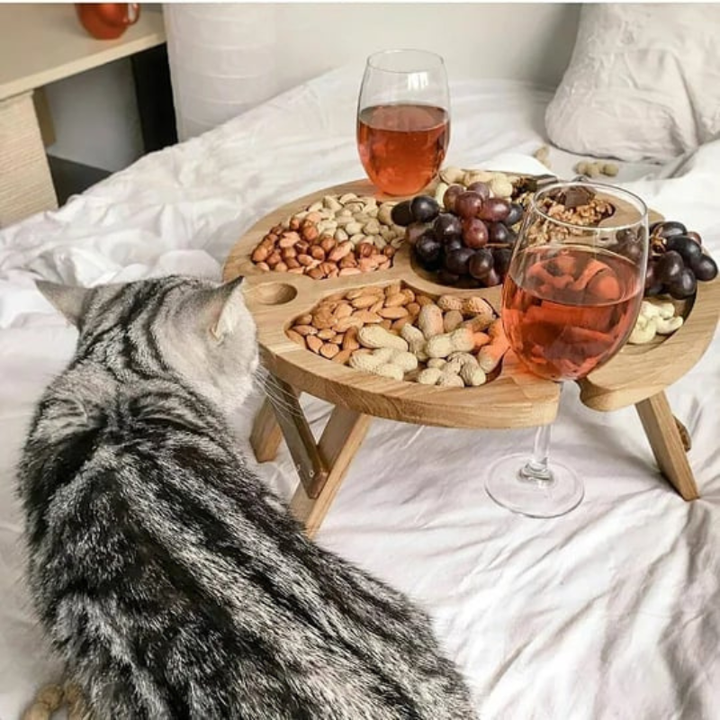 WineNest - Stylish Foldable Picnic Table for Wine