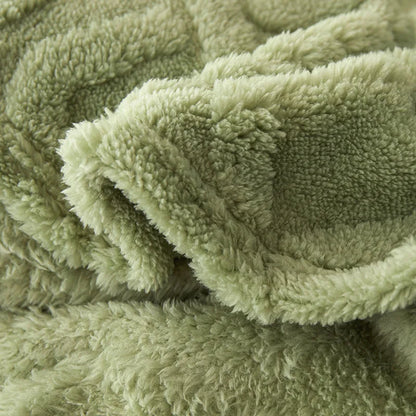 CozyLuxe - Luxury Lambswool Blanket for Bedroom