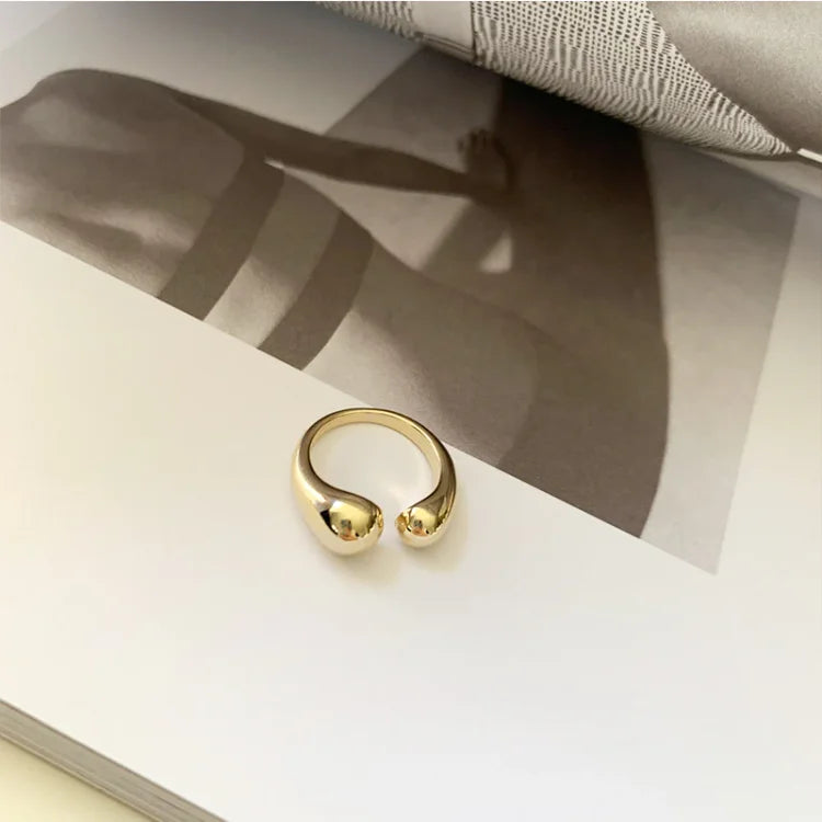 Elegant Adjustable Minimalist Ring - Elise