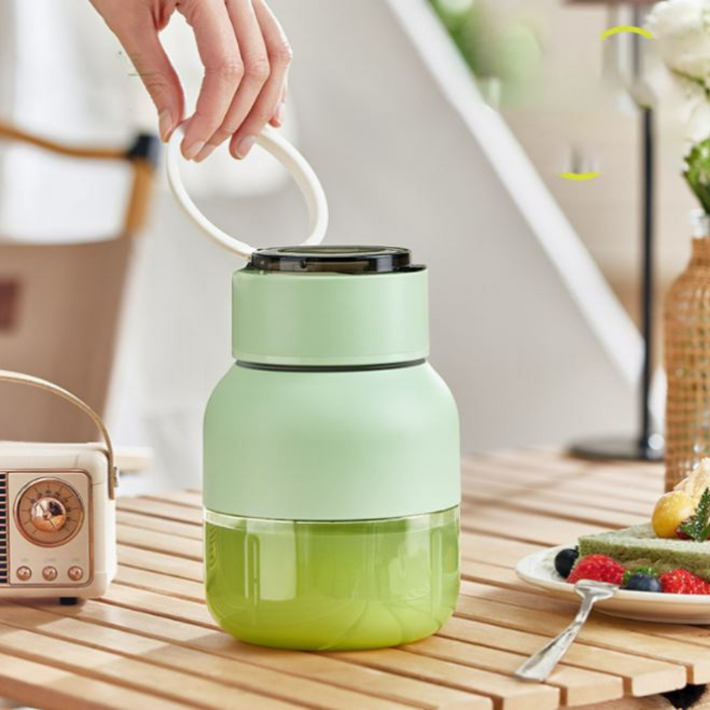 BlendGo - Portable Smoothie and Juice Blender 2-in-1