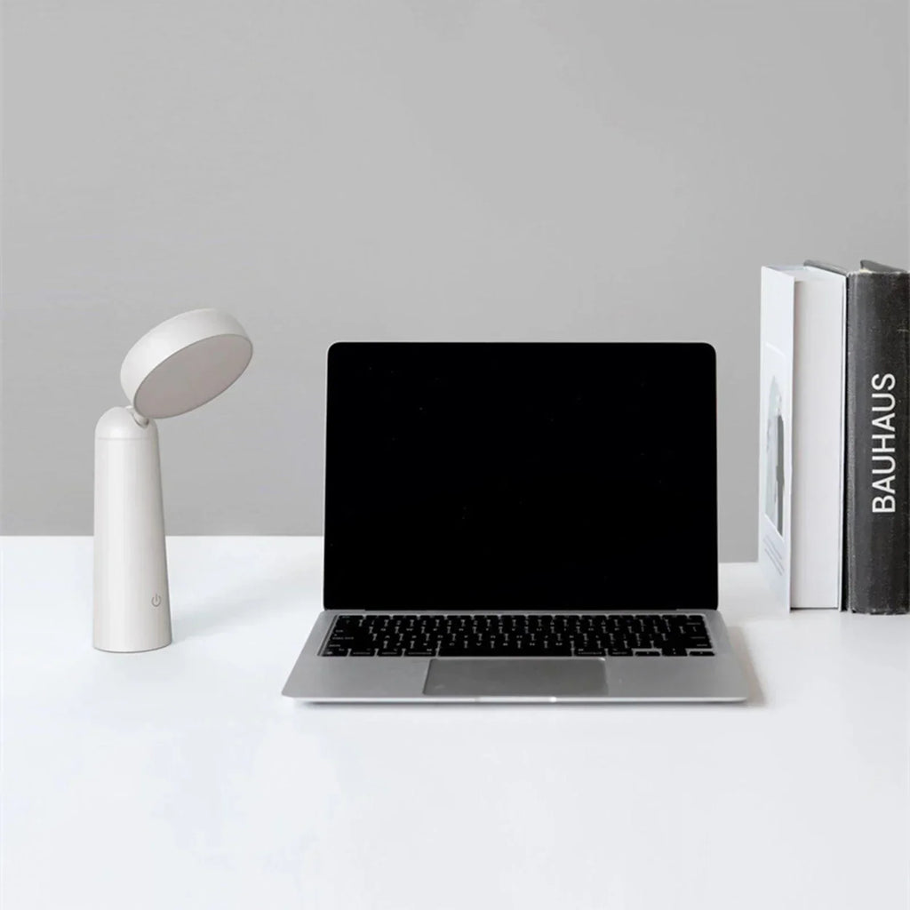 Modern Black Table Lamp with Gold Accents – Luxury LED Lighting