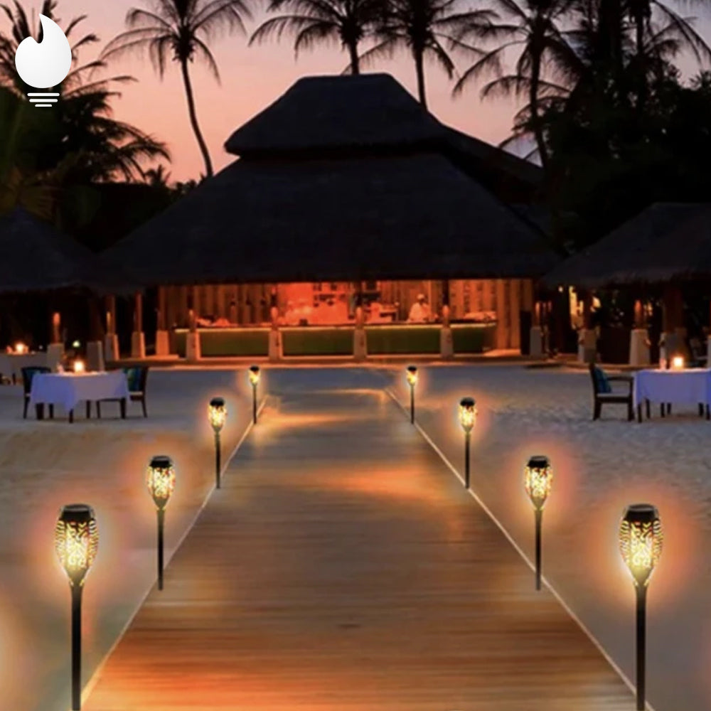 SolarGlow Garden Light – Elegant LED Garden Lighting