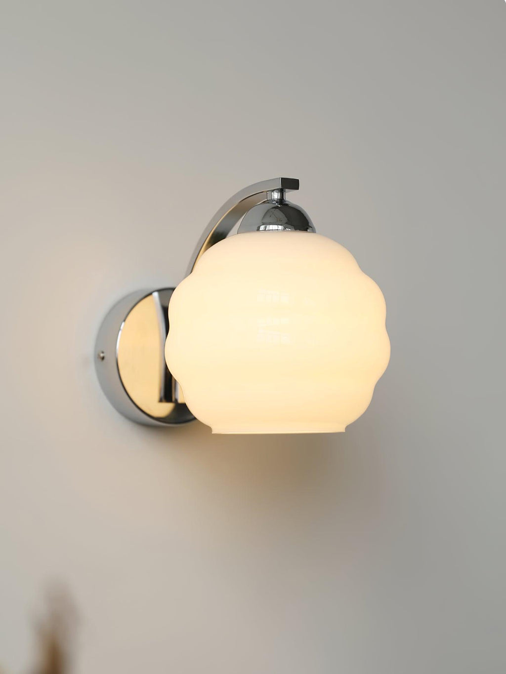 VintageGlam - Art Deco Wall Lamp for Timeless Interiors