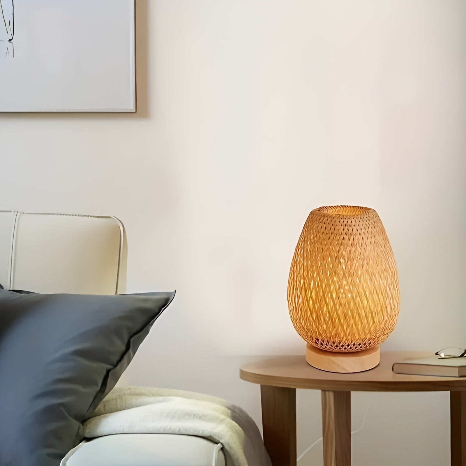 Stylish Bamboo Table Lamp with USB Power – Durable and Energy-Efficient Design