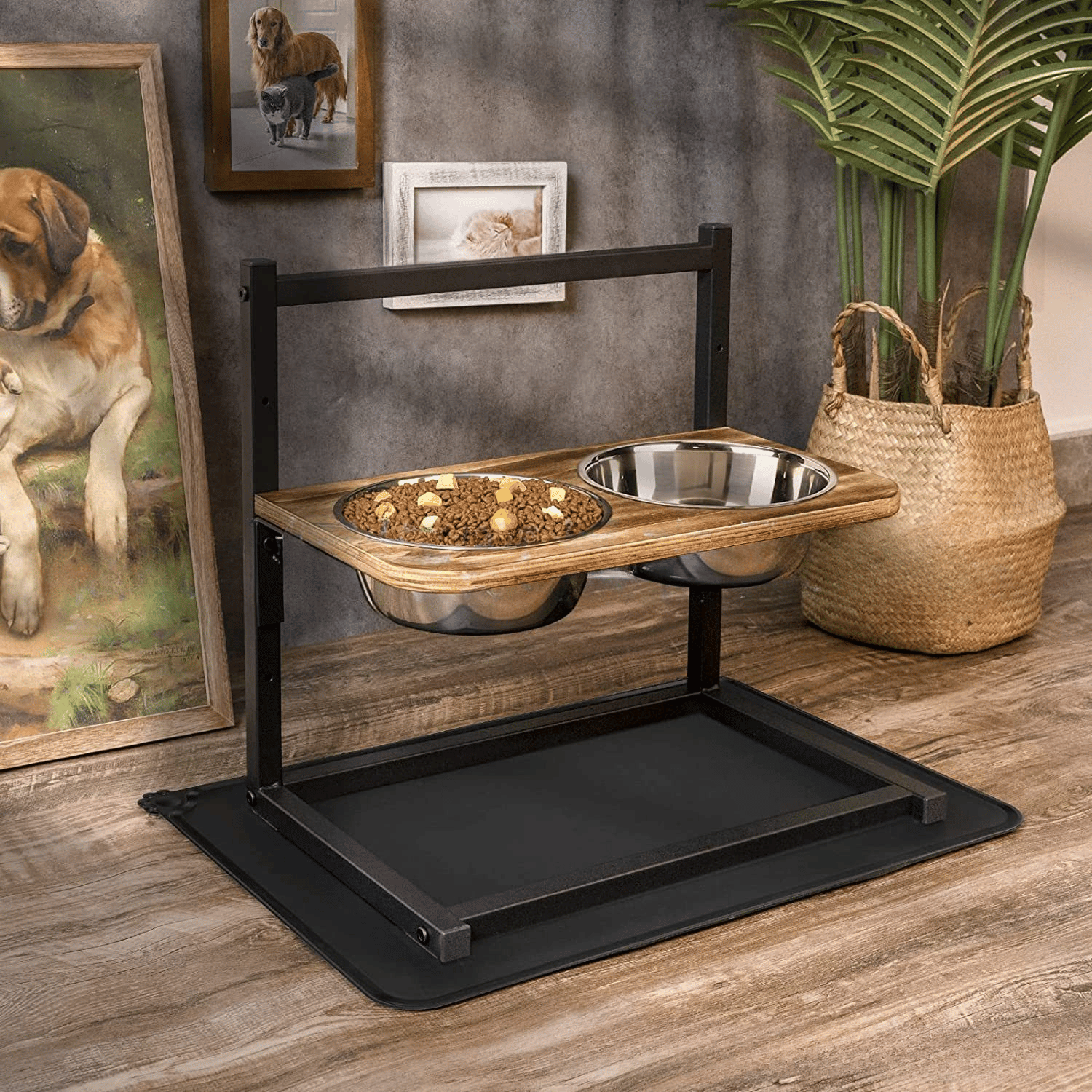 SnackHaven - Luxury Elevated Dog Feeder