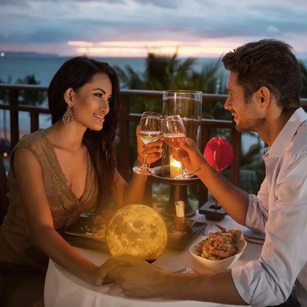 LunaGlow – Atmospheric LED Moon Lamp for your Interior