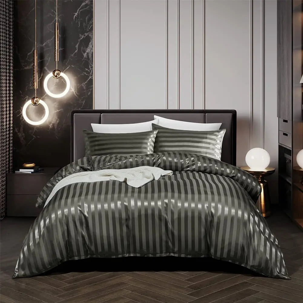 NoirLuxe Set - Luxury Satin Duvet Cover for Bedroom
