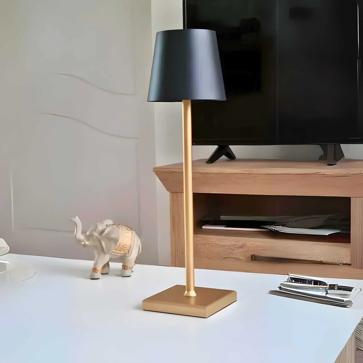 Nora Light – Cordless Table Lamp with Dimming Function