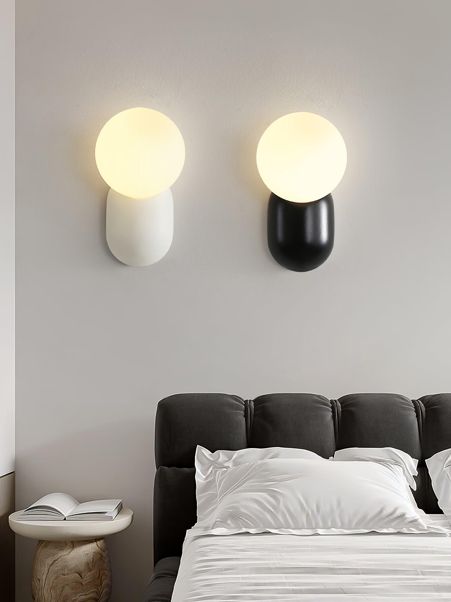 ChicGlow Resin Wall Lamp – Elegance and Energy Efficiency in One