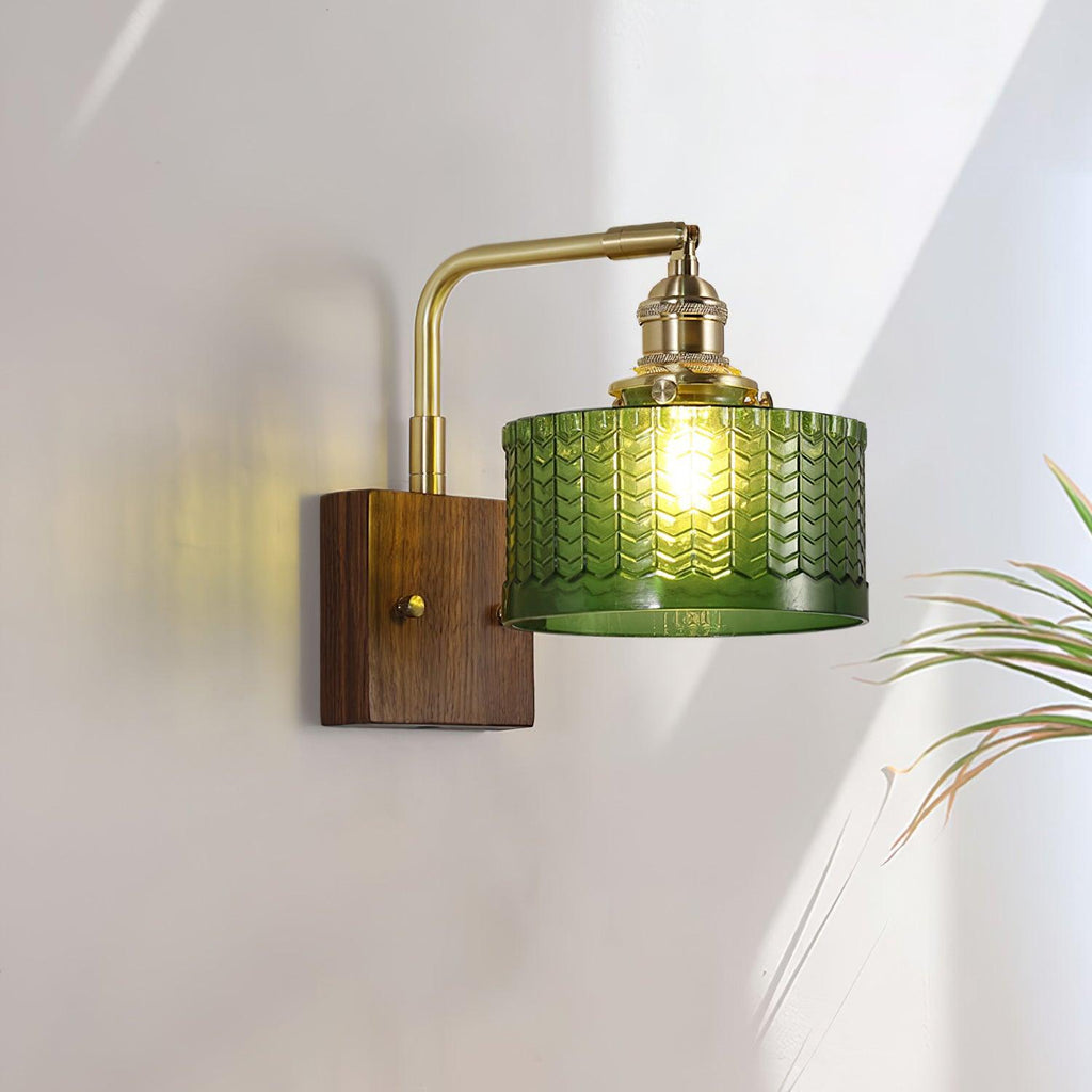 SerenLicht - Elegant Wall Lamp with Glass Scales