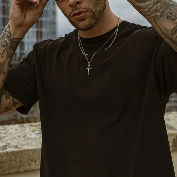 Stylish Men's Necklace with Cross - Salvator Elegance