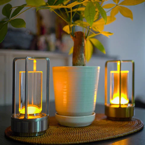 Qandlelight™ - Wireless Rechargeable Table Lamp