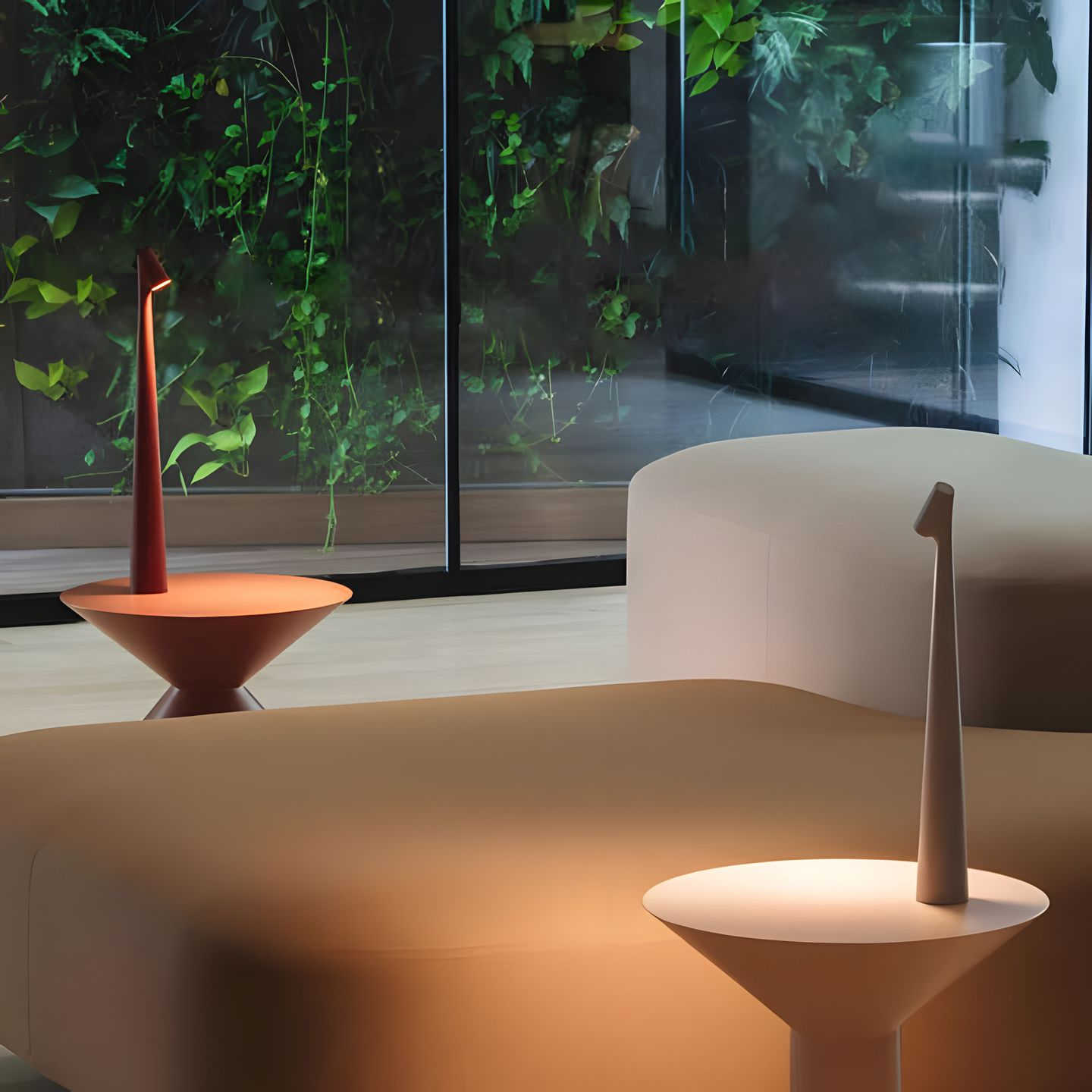 LunaSlim – Elegant Cordless Table Lamp with Adjustable Lighting