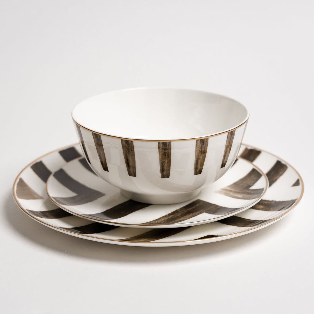 DaviSet – Luxury Black Bone Porcelain Dinnerware Set