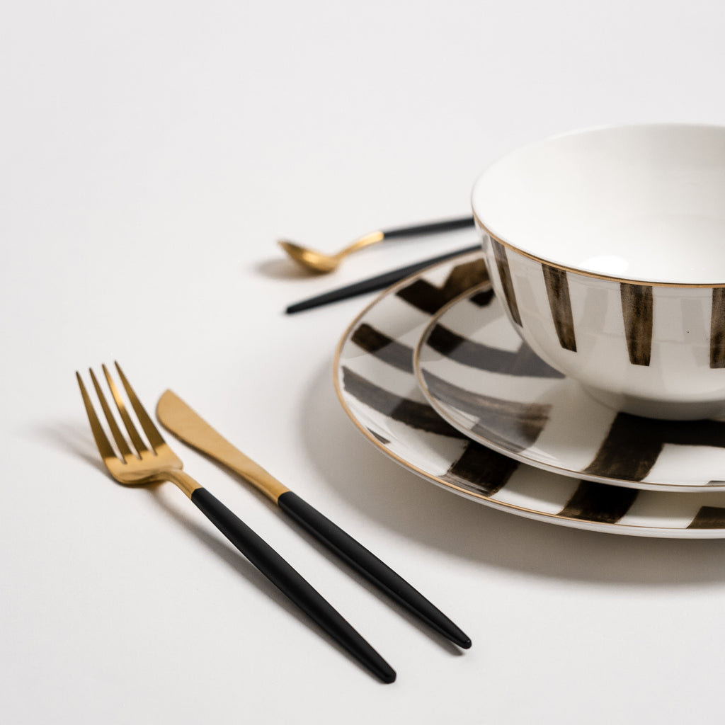 DaviSet – Luxury Black Bone Porcelain Dinnerware Set