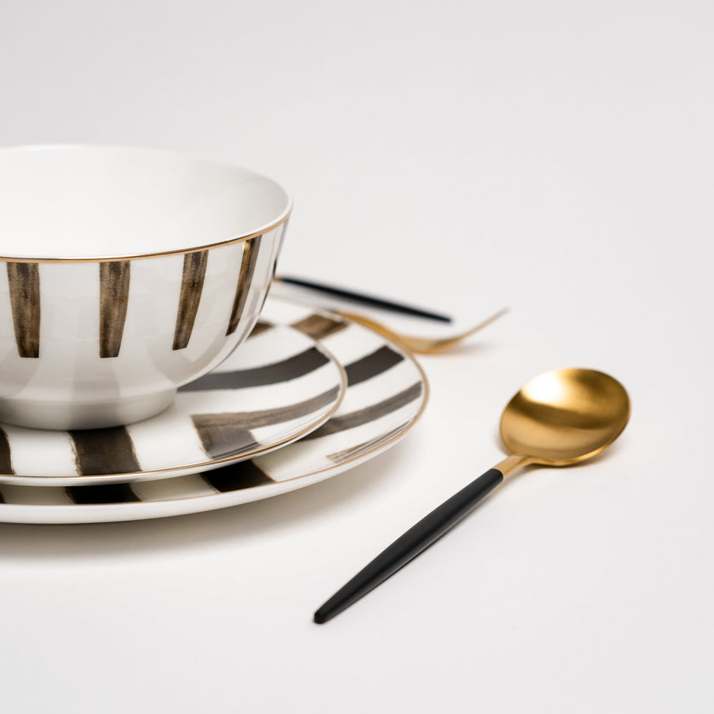 DaviSet – Luxury Black Bone Porcelain Dinnerware Set