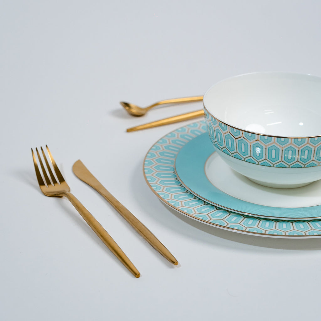 Tiffany Blue Elegance – Luxury Porcelain Dinnerware Set