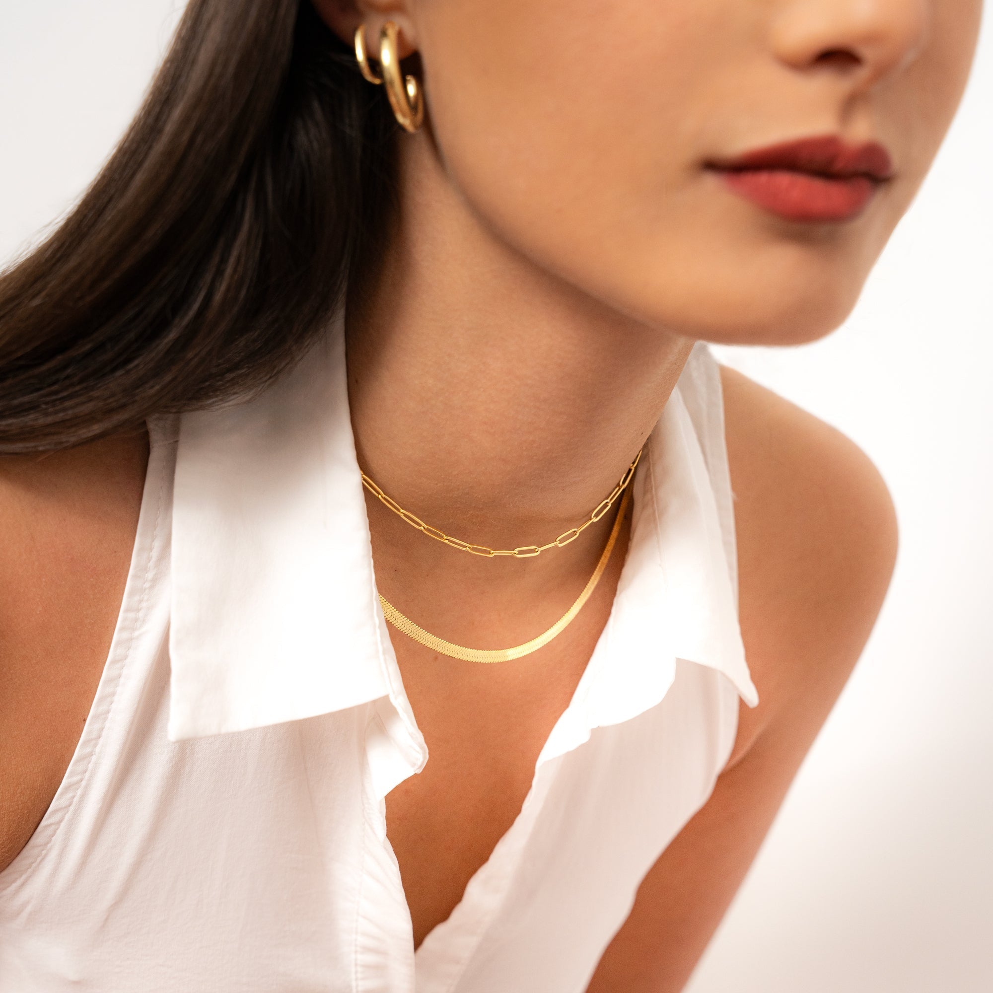 Elegant Flat Necklace - Helena