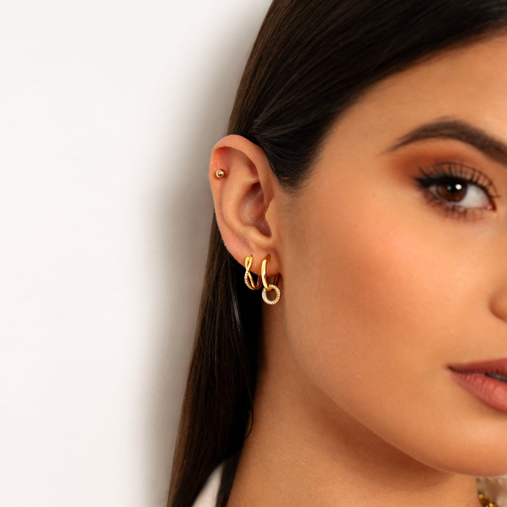 Elegant Connected Hoop Earrings - Nerida