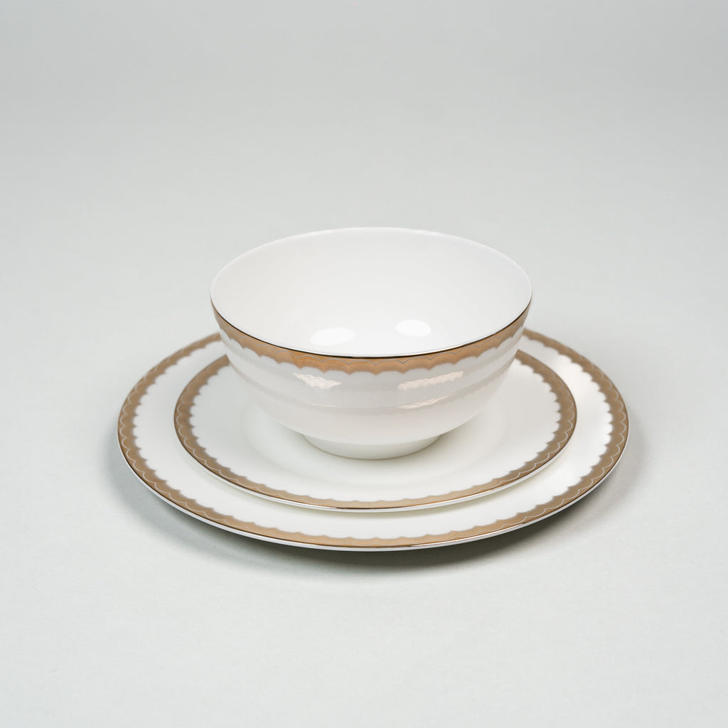 Ripple Luxe – Dinnerware Set with Gold Rim