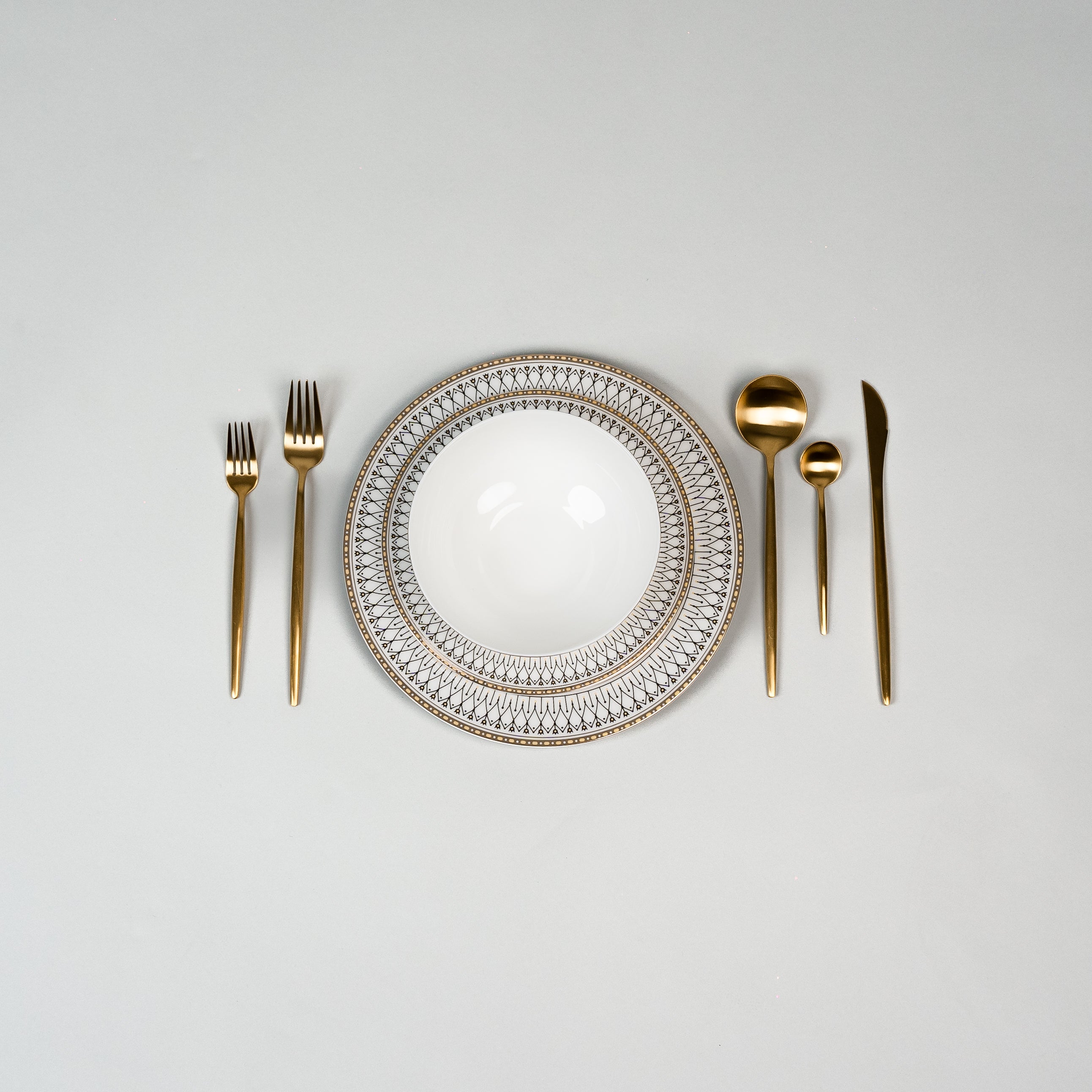 Urban Retreat - Luxury Dinnerware Set for Dining Table