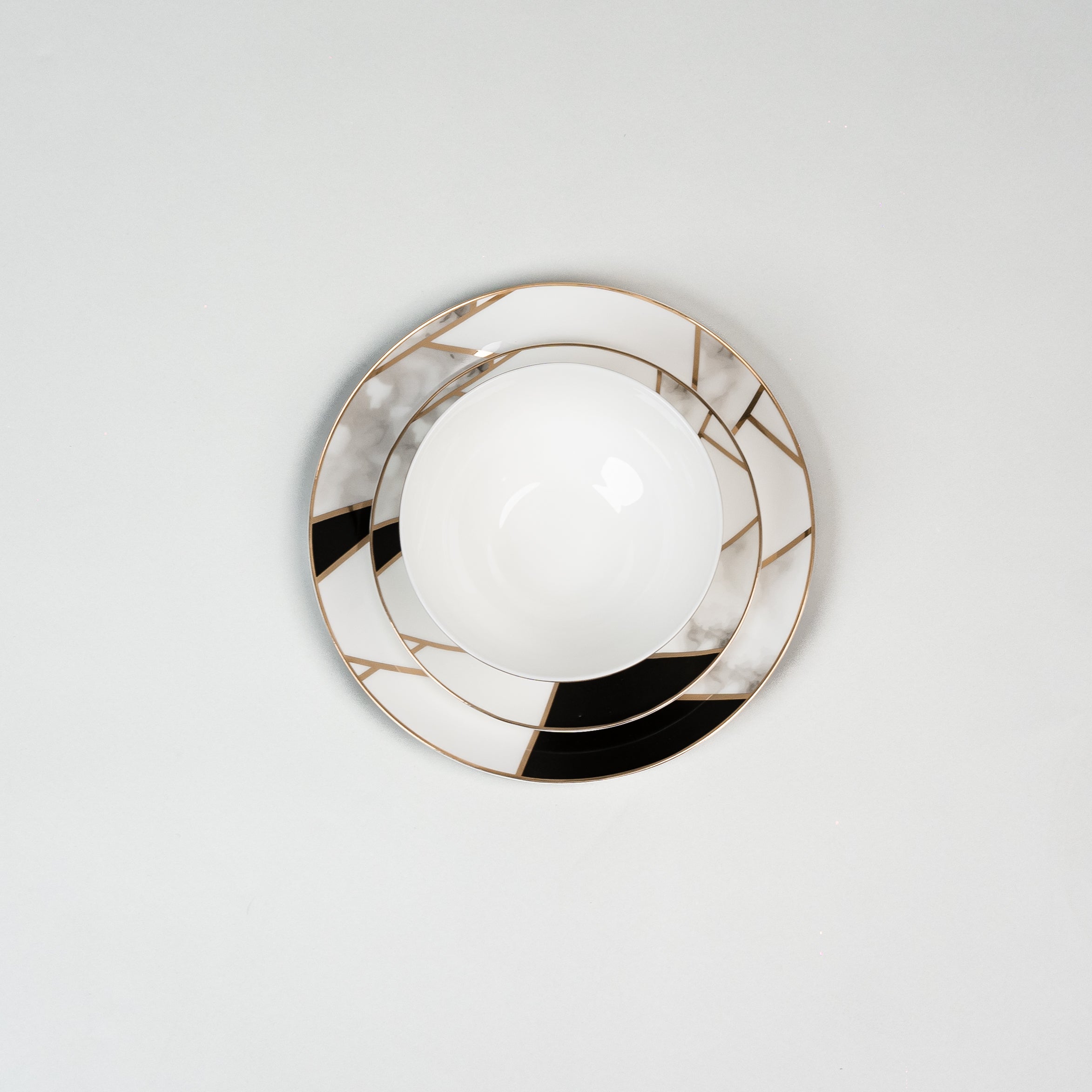 Luminoir Transform - Luxury Gold Marble Dinnerware Set