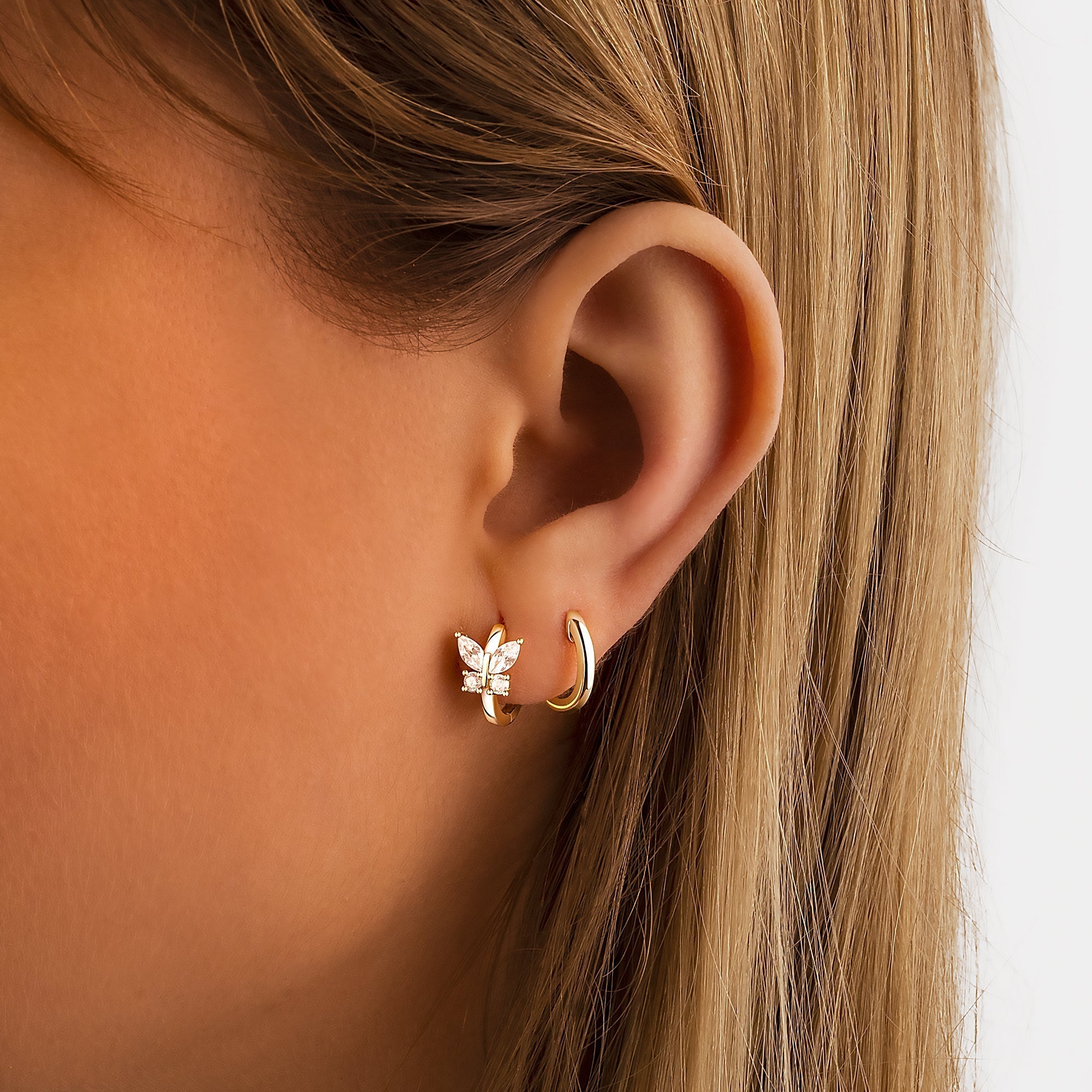 Auryn Crystal Butterfly Earrings – Sparkling Elegance for Every Occasion