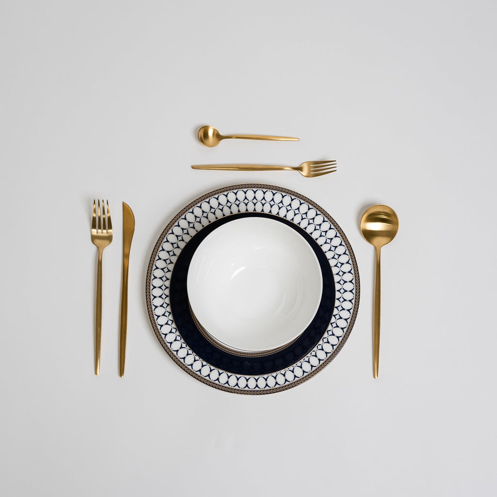 VertexSet – Luxury Blue Dinnerware Set for Dining Table