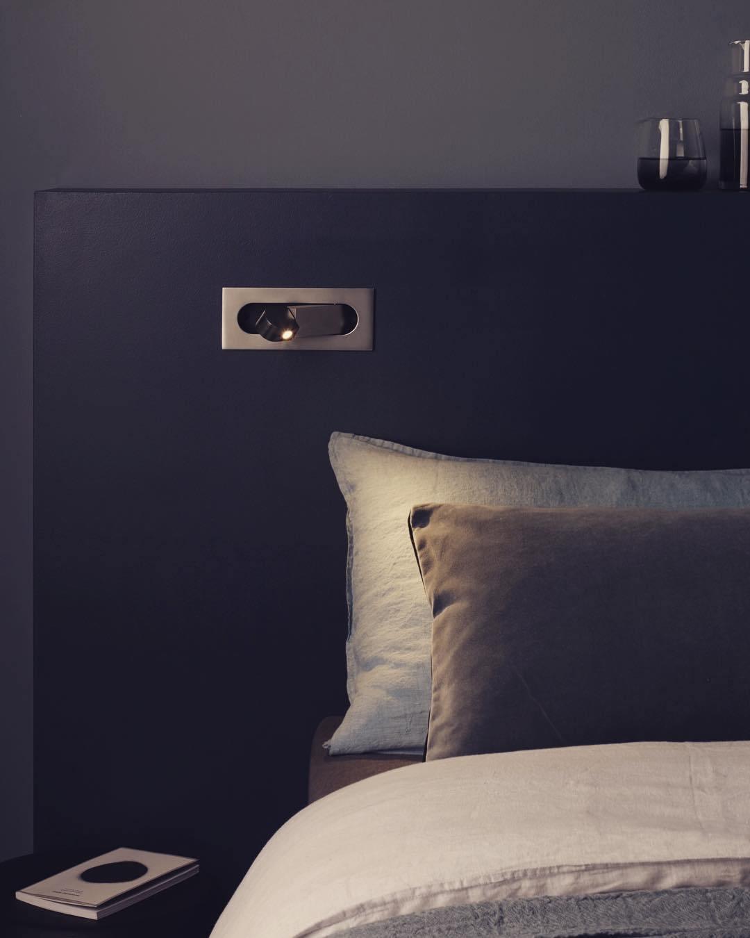FlexiGlow - Adjustable LED Bedside Lamp for Your Reading Moments