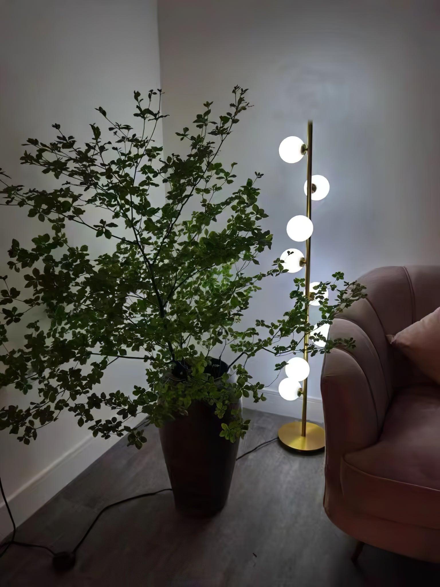 Doppler LED Boomlamp - Retro Elegant LED Floor Lamp