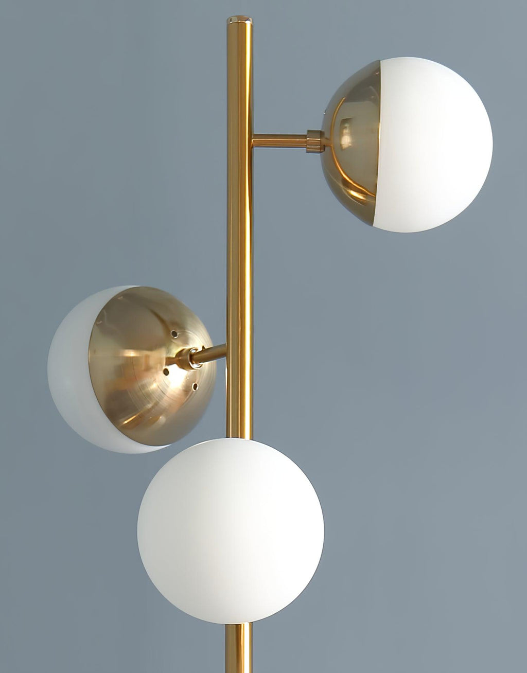 Doppler LED Boomlamp - Retro Elegant LED Floor Lamp