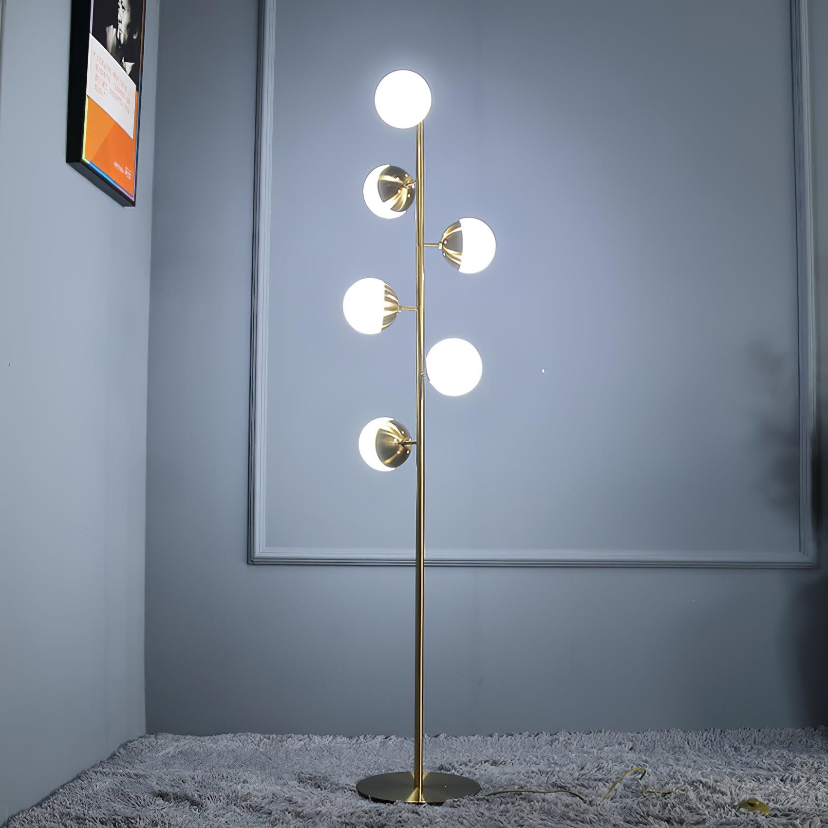 Doppler LED Boomlamp - Retro Elegant LED Floor Lamp