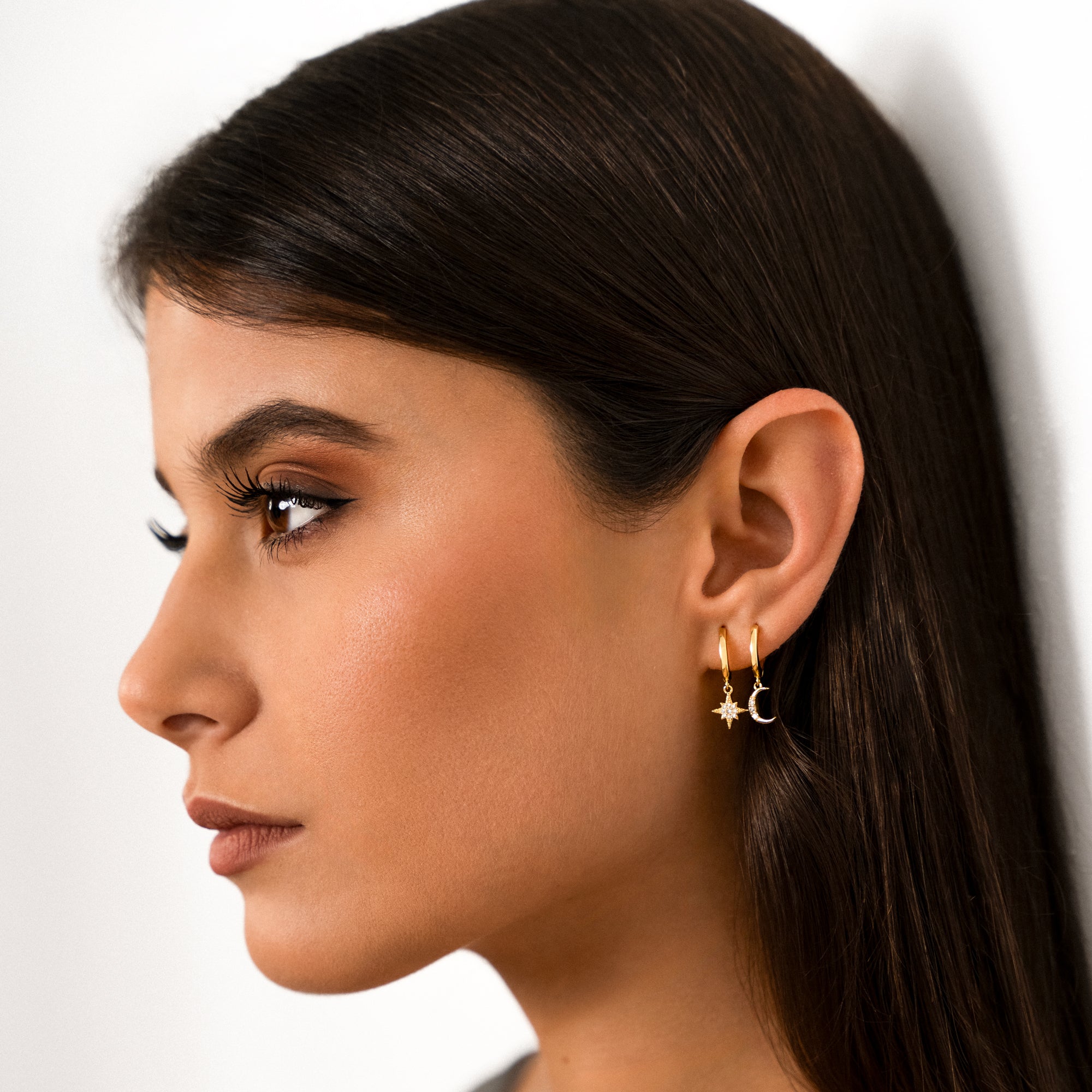 Enchanting Moon and Star Earrings - Cosmica