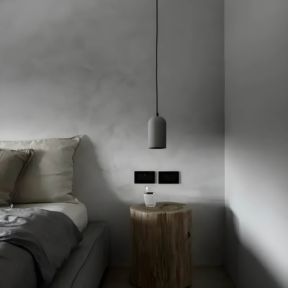 UrbanGlow Lamp - Industrial Concrete Pendant Light for Modern Interiors