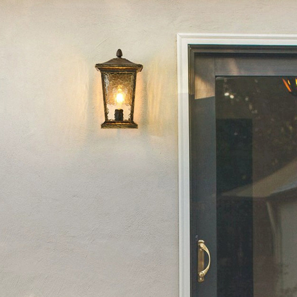 RusticGlow - Country Style Weatherproof Outdoor Wall Lamp